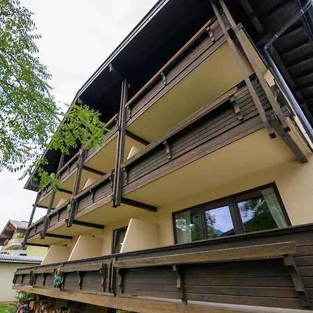 Roj & Hotel Zell am See